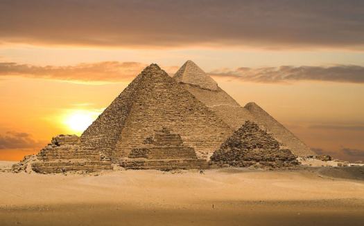 Pyramids_of_Giza_Egypt